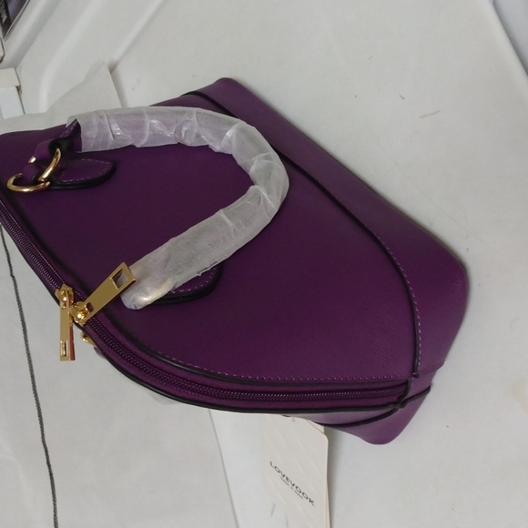 Lovevook Purse - Picture 2 of 4